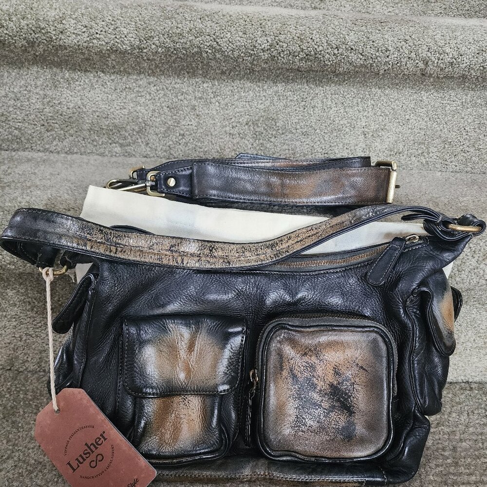 Lusher.Co Mini Multi Pocket Shoulder bag in Raw Onyx